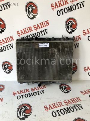 citroen c3 su radyatörü çıkma