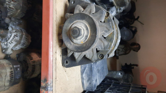 Ford escort cl  1.6 8 valf sarj Dinamosu çıkma orjinal