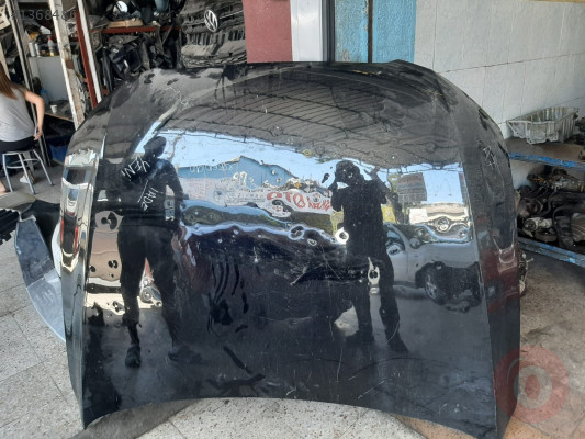 AUDİ Q5 KAPUT VE TÜM ÇIKMA PARÇALAR