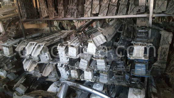 Ford çıkma tampon demirleri