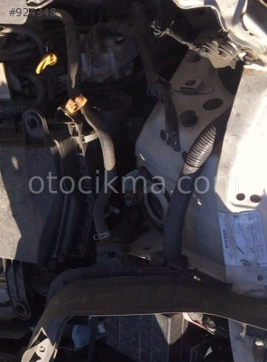 INFINITI FX30D ORİJİNAL YAKIT DEPOSU.