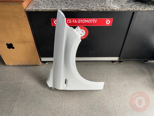 FİAT EGEA SAĞ ÖN ÇAMURLUK ÇIKMA ORJİNAL BEYAZ TEMİZ