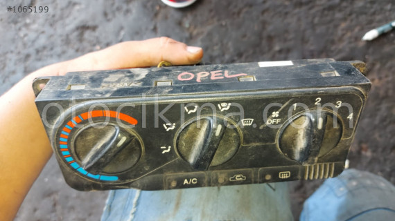 OPEL ASTRA KLİMA KONTROL PANELİ ÇIKMA PARÇA