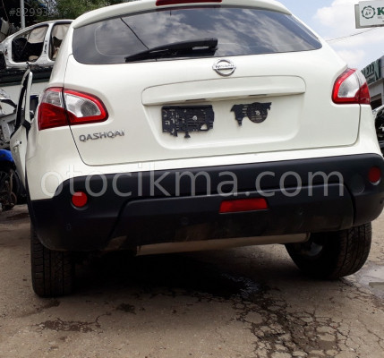 2011 NİSSAN QASHQAİ KOMPLE ORİJİNAL ARKA TAMPON.