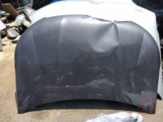 Peugeot 2008 ön kaput