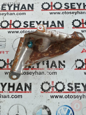 Toyota carina 1998 göğüs bağlantı demiri sol