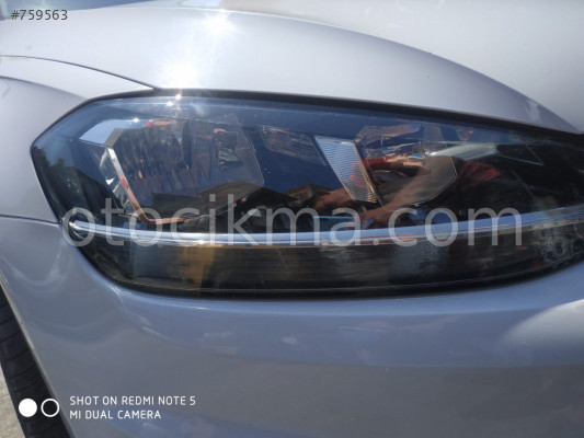 VOLKSWAGEN GOLF  7,5  SAĞ FAR MG OTO