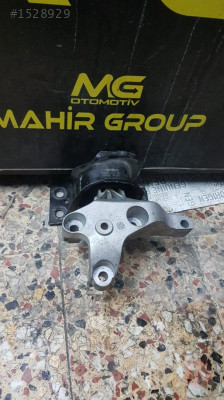 RENAULT KANGOO 3-4 SAĞ MOTOR KULAĞI ÇIKMA ORİJİNAL