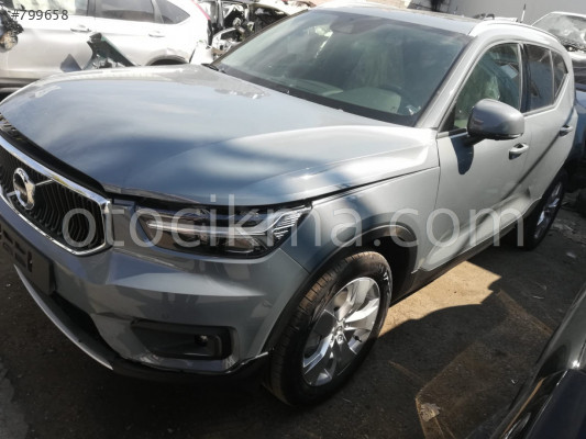2019 VOLVO XC-40  ÇIKMA KESME ÖN MEVCUTTUR.