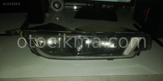 Volkswagen Passat B7 2011-2015 Model Arası Sol Sis Farı