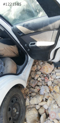 chevrolet aveo sedan kesme marşbiyel sağ.