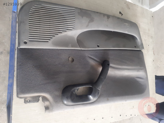 OPEL CORSA B SOL ÖN KAPI döşemesi