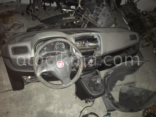 Fiat Doblo D3 torpido hatasız orjinal çıkma