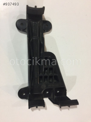 4A0807284 AUDİ 100 91-95 ÖN SAĞ TAMPON BRAKETİ SIFIR