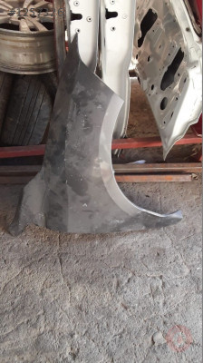 RENAULT MEGANE 2010 SAĞ ÇAMURLUK SİYAH ORJİNAL