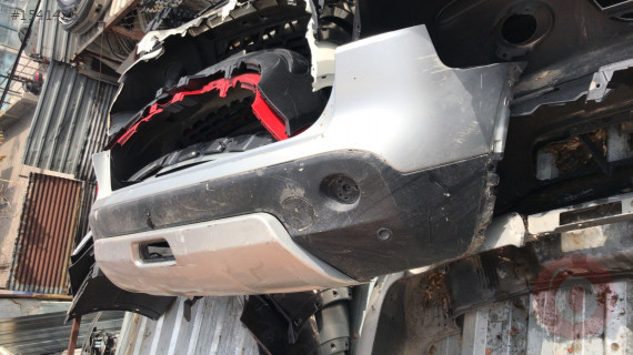 Nissan Qashqai Arka Tampon gri