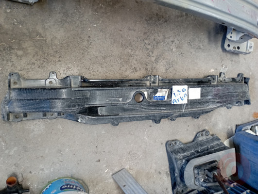HYUNDAİ İ30.ARKA TAMPON DEMİRİ.2012-2016..86631-A6000