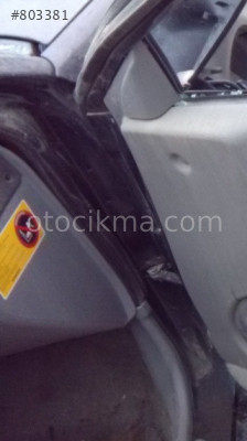 1996 VOLVO S40 ÇIKMA KAPI MENTEŞESİ MEVCUTTUR.