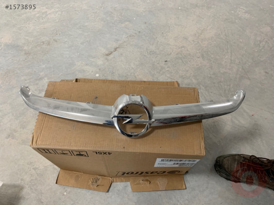 OPEL ASTRA J ÖN PANJUR NİKELAJI  MAKYAJLI KASA 13368852