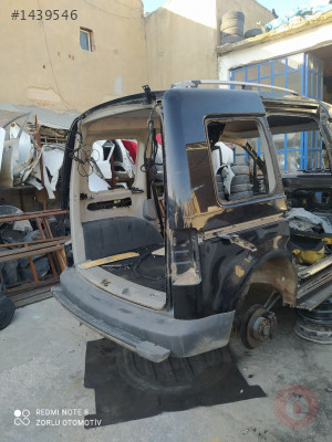 VOLKSWAGEN CADDY CİKMA SAG ARKA ÇAMURLUK 2008 ORJİNAL HATASİ