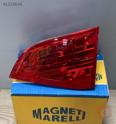 AUDİ A4 08-12 (AVANT) STOP LAMBASI SAĞ İÇ LEDLİ 8K9945094B
