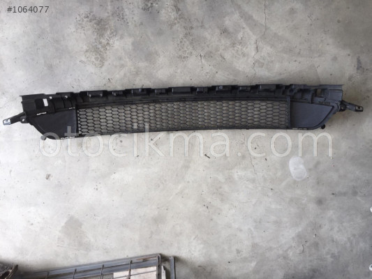 RENAULT TRAFİC ÖN PANJUR ARMA