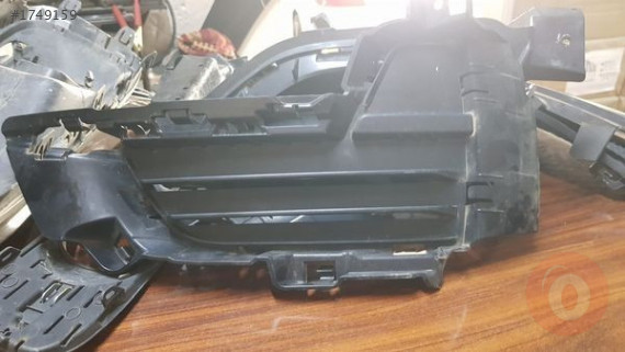 BMW X5 ön sol sis far kapağı 2014-2018 çıkma