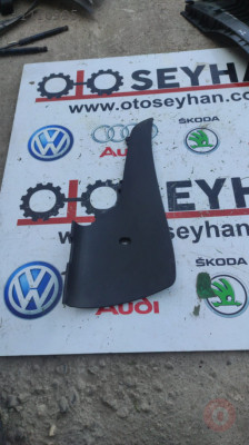 5G1863045A volkswagen golf 7 yan gösterge paneli kapağı