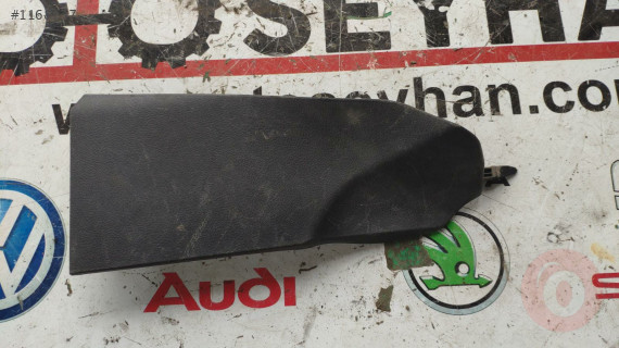 58817-02190 toyota corolla orta konsol trim bakaliti sağ