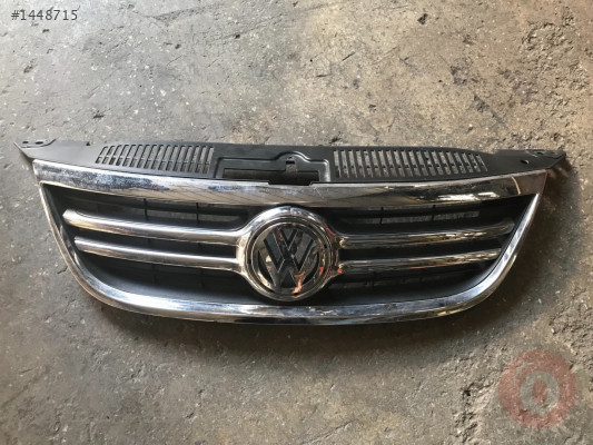 Volkswagen Tiguan ön panjur çıkma orjinal