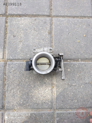 reno megane 1  gaz kelebegi 7700102870