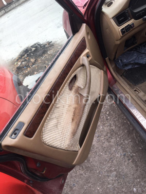 Rover 416 sol ön kapı döşemesi hatasız orjinal çıkma