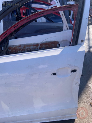 Audi Q7 sol ön kapı