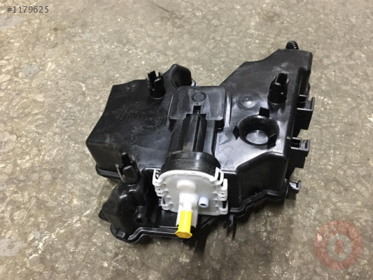PEJO  308  1.6  EHDİ  PARTİKÜL  SIVI DEPOSU  LİDER PEUGEOT