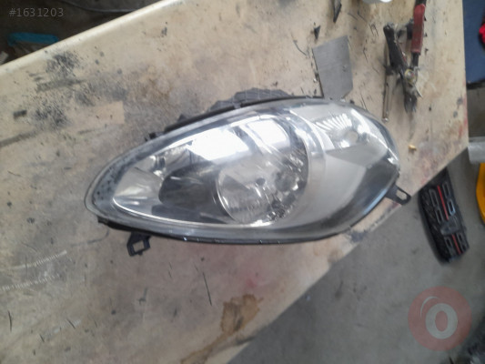 2014 model punto sag on far cikma parca