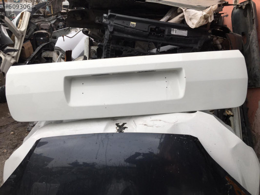 2015 fiat Doblo Bağaj plastiği
