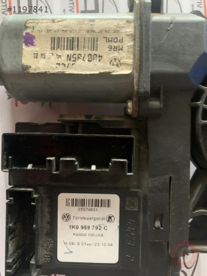 1K0959792C  400785N VOLKSWAGEN GOLF SAĞ ÖN CAM KALDIRMA MOT.