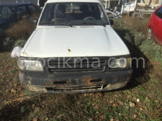 MAZDA B 2500 SAĞ SOL FAR