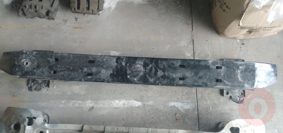 Peugeot boxer çıkma ön tampon demiri