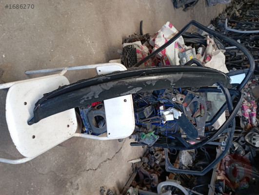 HYUNDAİ İ.30 ARKA TAMPON ALT BAKALİTİ.2012-2018...86689-A600