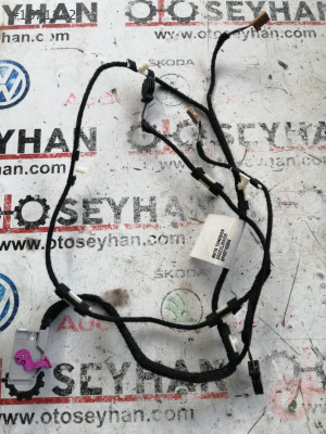 8P4971036K audi a3 2010 sağ ön kapı kartonu tesisatı