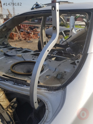 Toyota Corolla Sağ Bagaj Menteşesi Hatasız Orjinal Çıkma