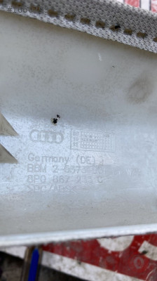 8P0867233C audi A3 2010 sol ön direk kaplaması