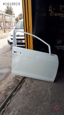 VOLKSWAGEN GOLF 7 SAĞ ÖN KAPI ORJİNAL PARÇA