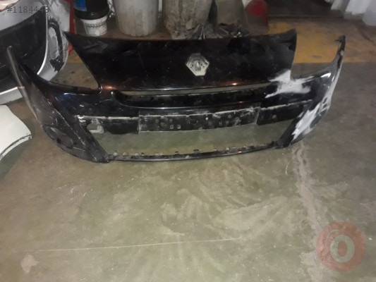 RENAULT MEGANE 3 2011 ÖN TAMPON