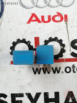 252309F920 nissan primera mavi röle