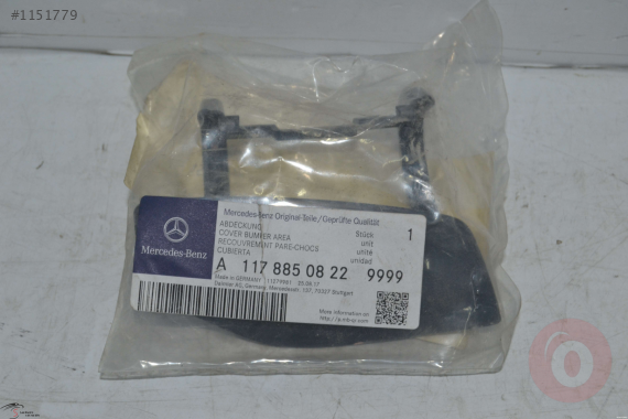 MERCEDES CLA SERİSİ A117 W117 SAĞ ÖN ÇEKİ KAPAĞI