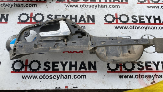 6K4837114 seat ibiza 2000 sağ arka kapı iç açma kolu