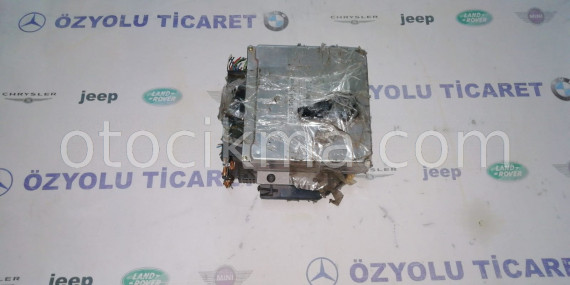 Mercedes W202 C serisi C200 motor beyni A0235458432