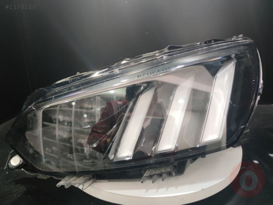 Peugeot 2008 GT LİNE Sol Far - L287074